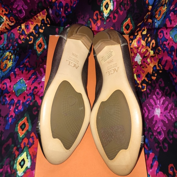 “AGL” Leather Shoes 1-1/4” heel Size 8-1/2. No box. - Picture 5 of 5